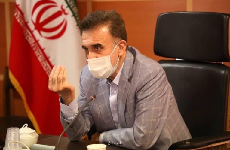 رییس دانشگاه علوم پزشکی قم: هر بیماری با علایم سردرد، تب، گلودرد و آبریزش بینی کرونا تلقی می شود